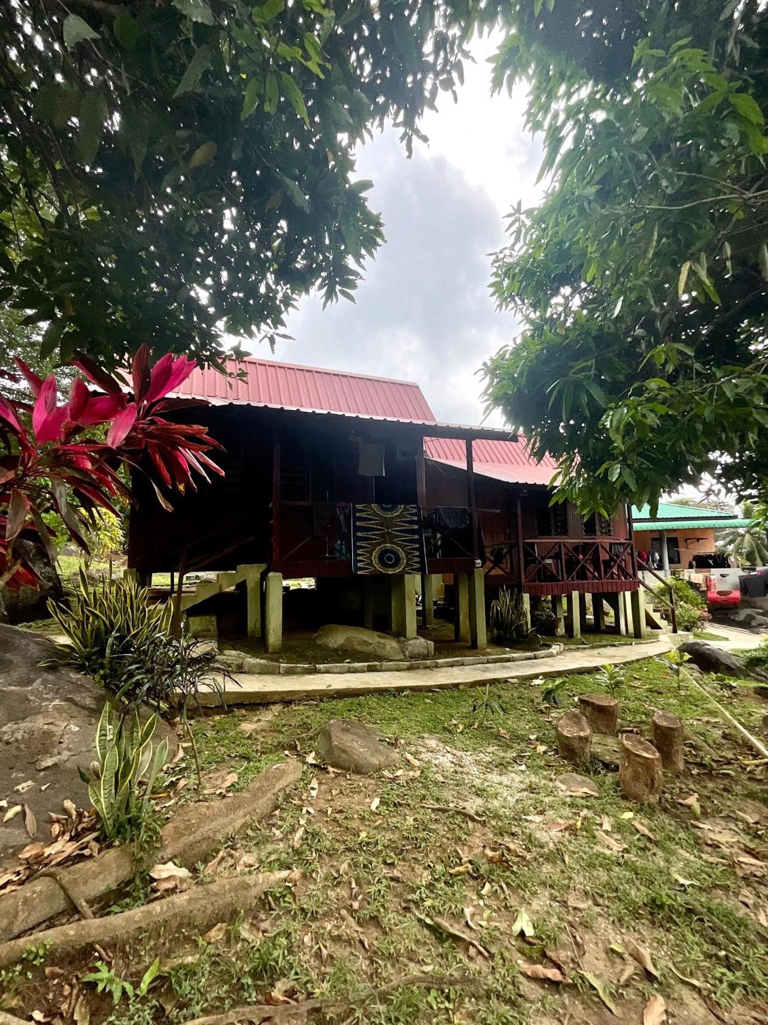 ABC Beach Tioman Kampong Ayer Batang Exterior foto