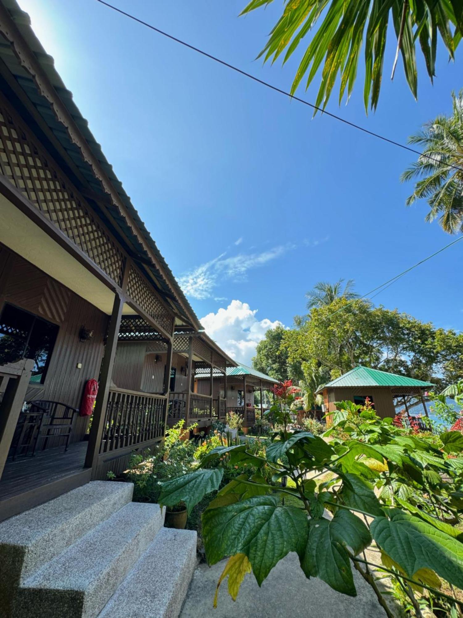 ABC Beach Tioman Kampong Ayer Batang Exterior foto