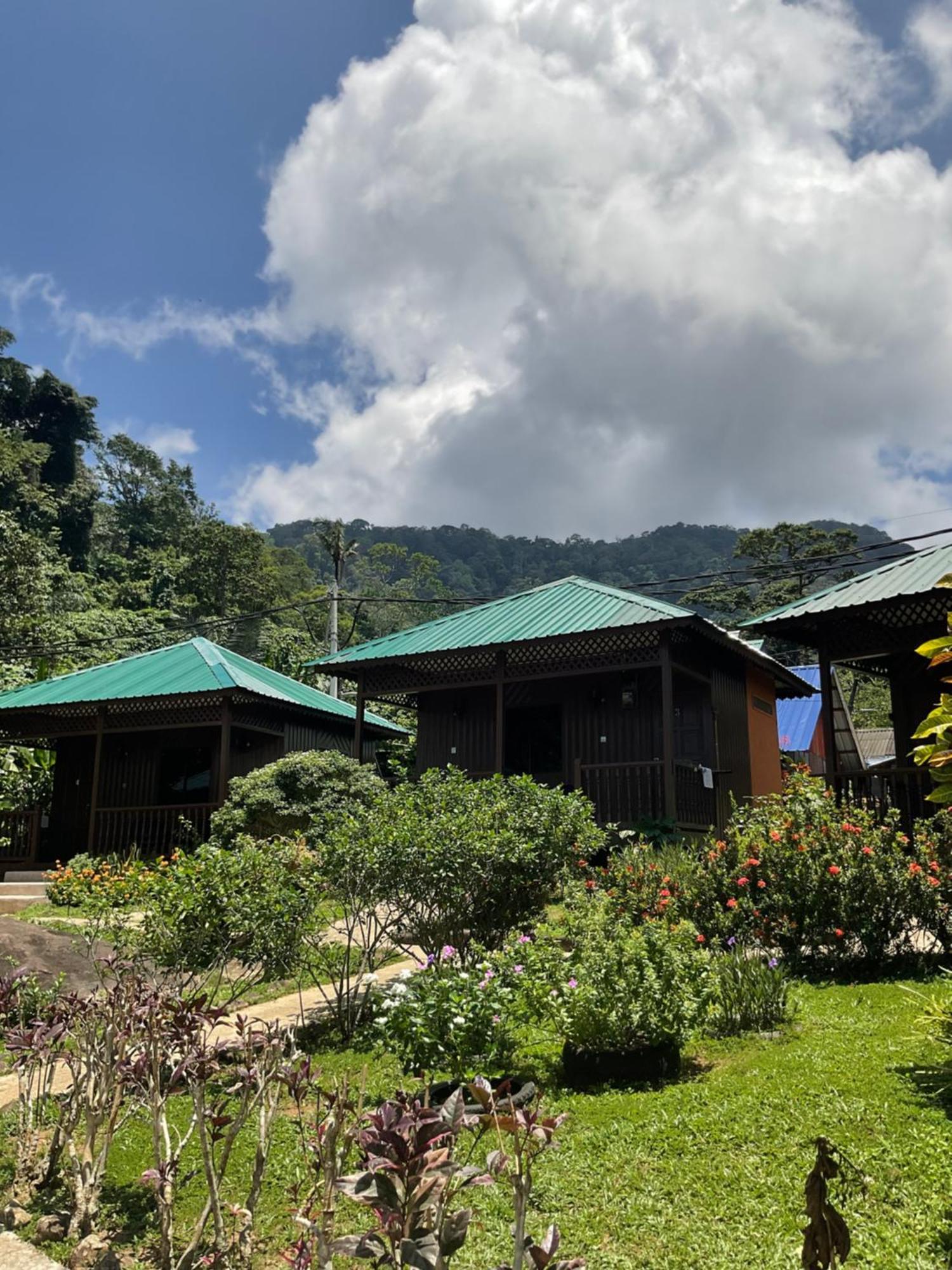ABC Beach Tioman Kampong Ayer Batang Exterior foto